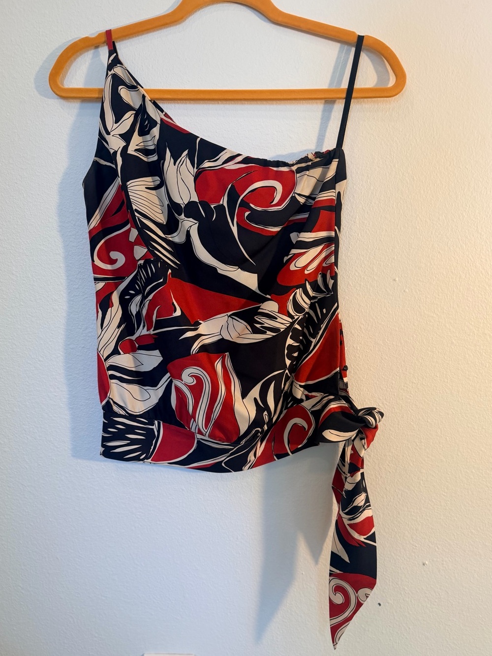 Kenneth Cole Red, Navy & White Abstract Tie-Detail Cami